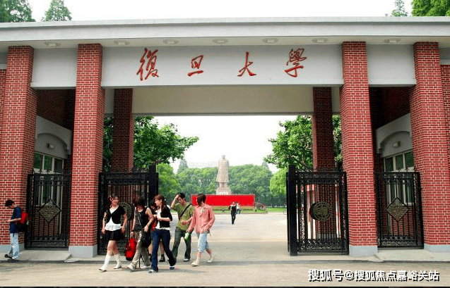 处电话→领御（广场金座）→24小时热线→售楼部地址→凯发K8国际娱乐财富领御（财富国际广场金座）→售楼(图11)